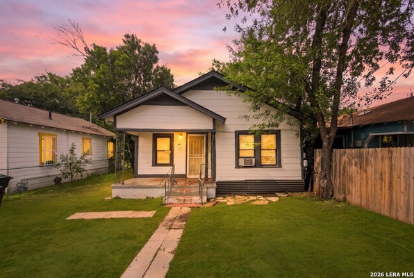 2407 SAN FERNANDO ST, SAN ANTONIO, TX 78207 - Image 63a9a9d148ae9d8774cbbebab2c90444/750179551