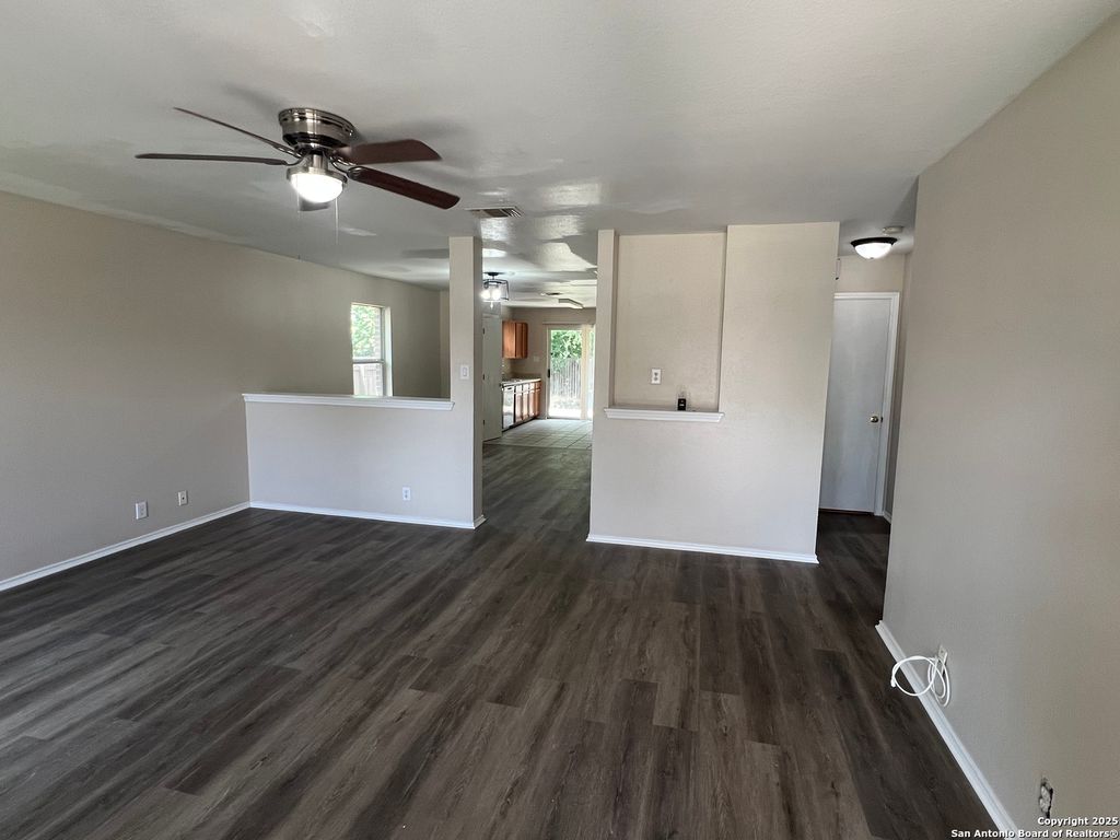 Photo of 10615 Shaenpath, San Antonio, TX 78254 (MLS # 1882093)