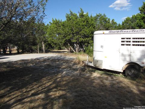 A home in Bandera