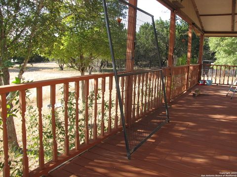 A home in Bandera