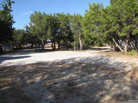 A home in Bandera