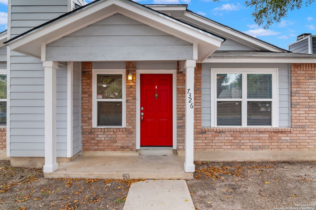 Photo of 7326 Weybridge, San Antonio, TX 78250 (MLS # 1925715)
