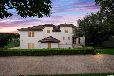 Photo of 426 LEGACY RDG, San Antonio, TX 78260 (MLS # 1966190)