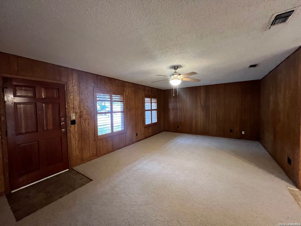 Photo of 801 Timber Drive, New Braunfels, TX 78130 (MLS # 1938707)