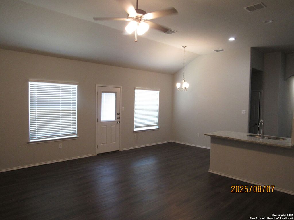 Photo of 619 Heathers Way, Seguin, TX 78155 (MLS # 1890469)