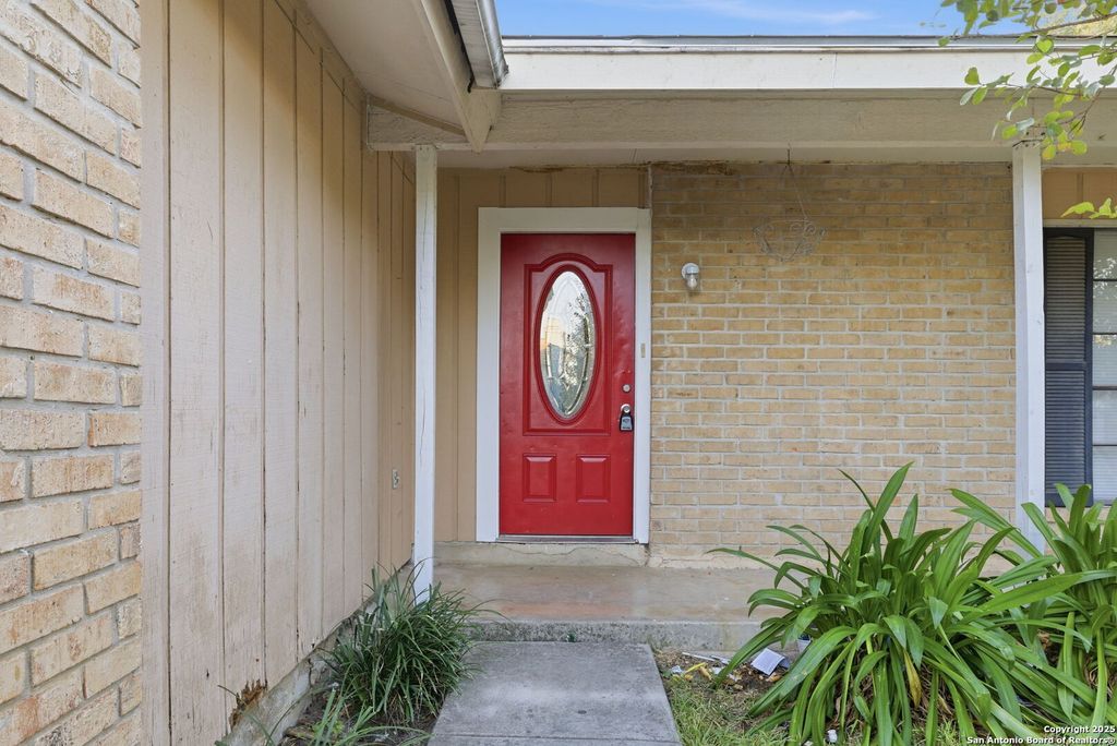 Photo of 5631 Wood Oak, San Antonio, TX 78233 (MLS # 1926273)