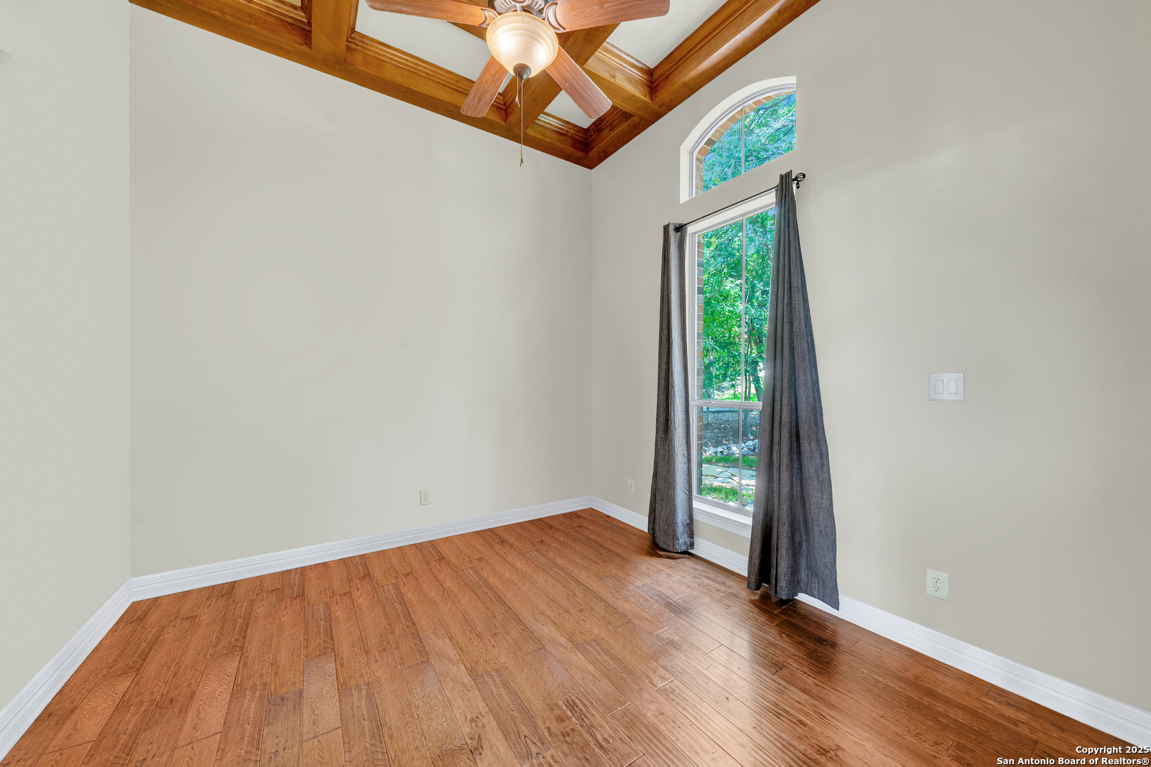 10210 Rafter O Trail