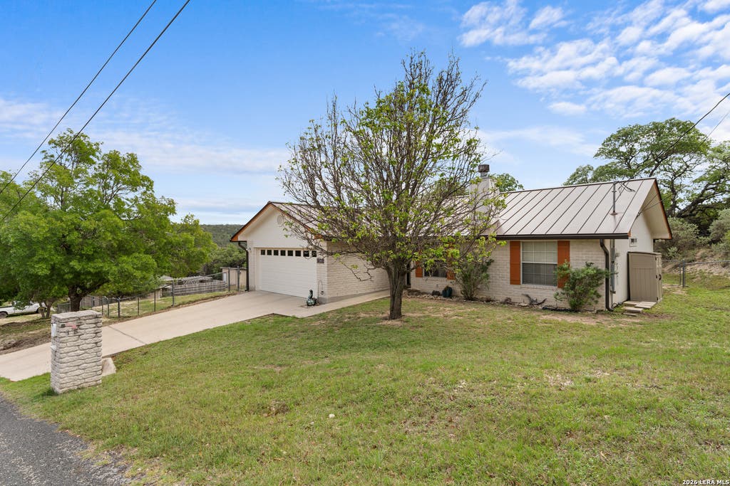 Photo of 128 RIDGE GROVE RD, Kerrville, TX 78028 (MLS # 1961902)