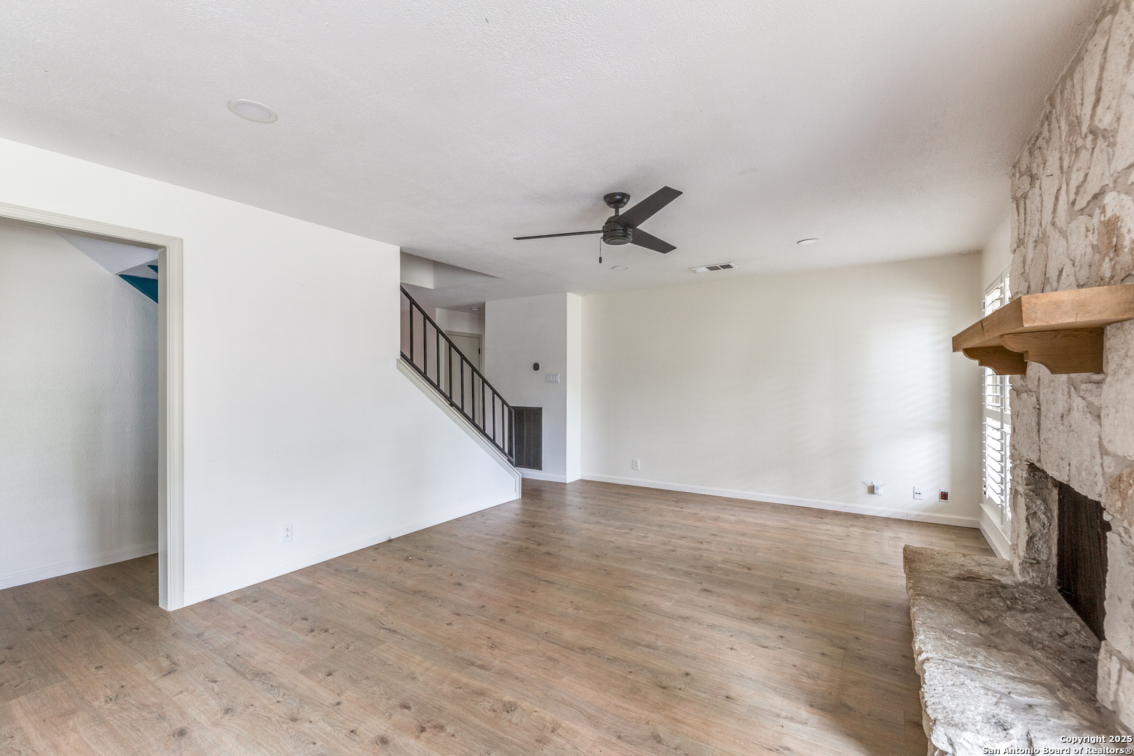 2211 Oak Ranch