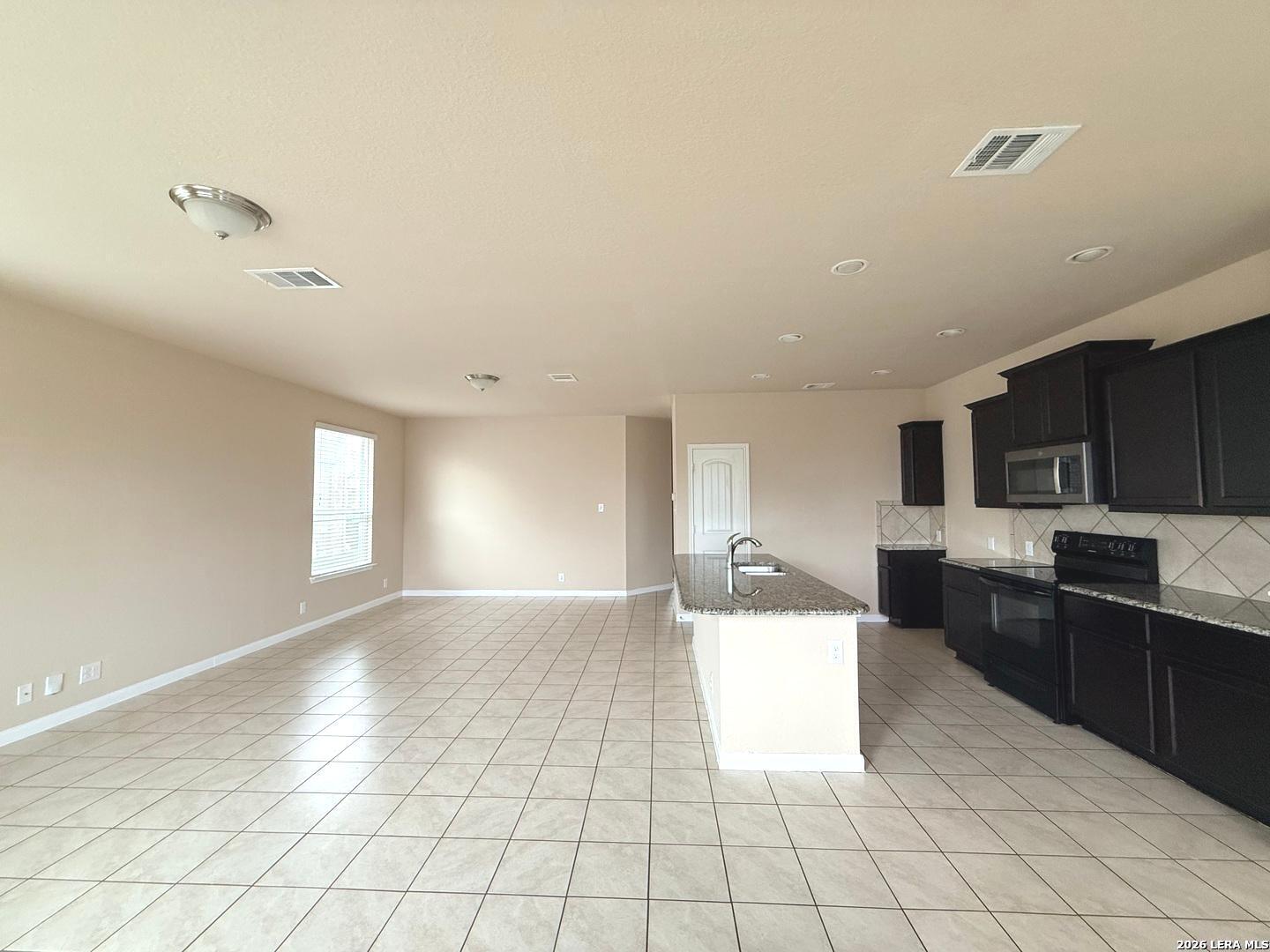 474 Centinela