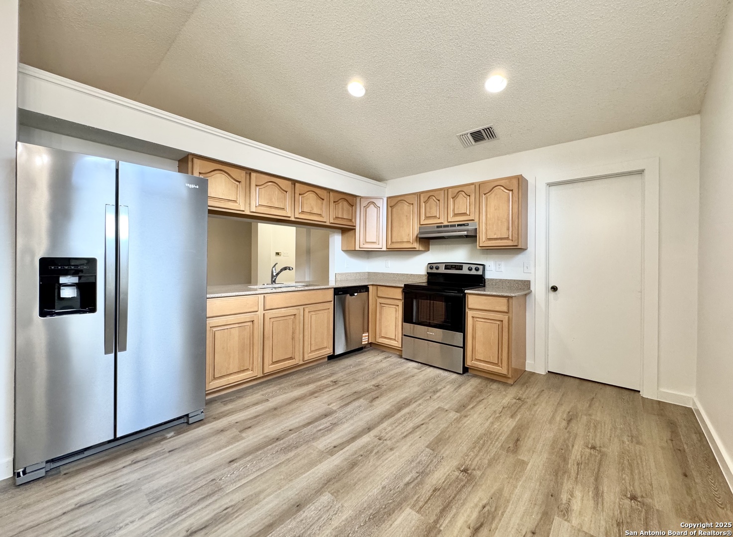 10358 Rustic Village
