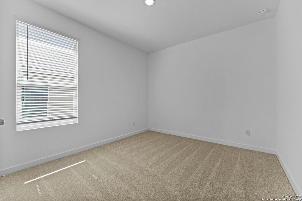 Photo of 736 Horsetail Ln, New Braunfels, TX 78132 (MLS # 1919701)