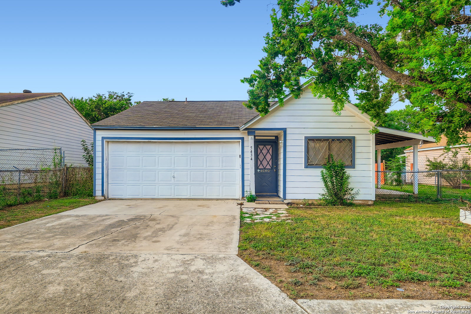 5434 Seahorse Dr