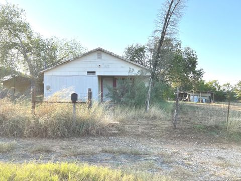 A home in Jourdanton