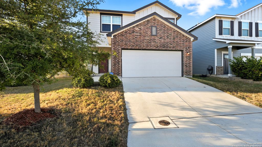 Photo of 13423 Summer Light, St Hedwig, TX 78152 (MLS # 1913684)