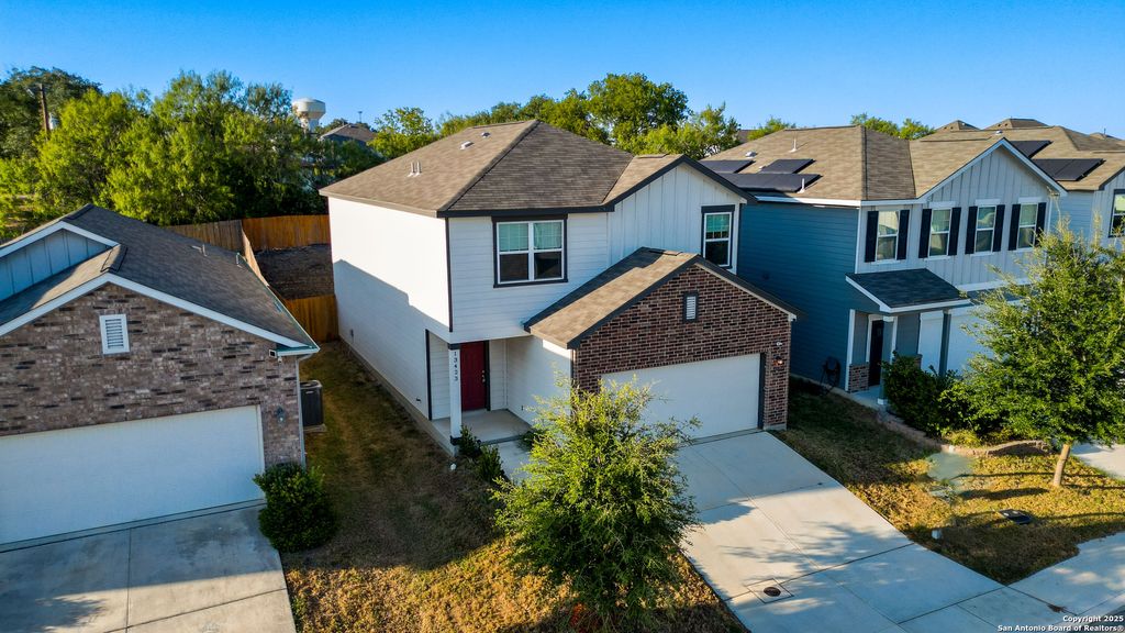 Photo of 13423 Summer Light, St Hedwig, TX 78152 (MLS # 1913684)