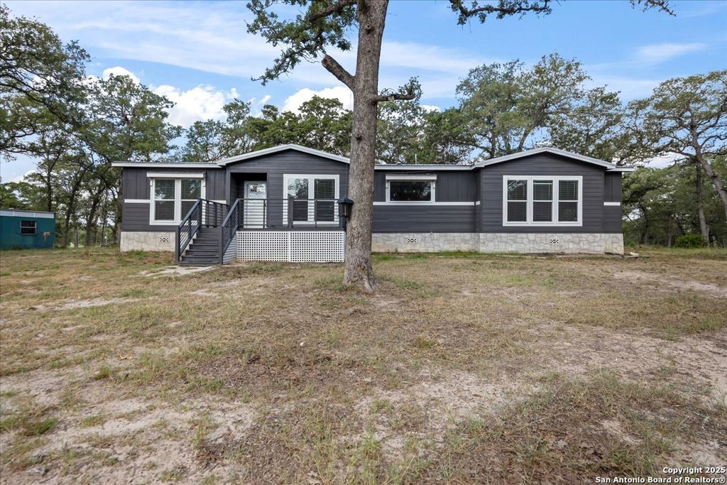 Photo of 1291 Vivroux Ranch, Seguin, TX 78155 (MLS # 1879825)