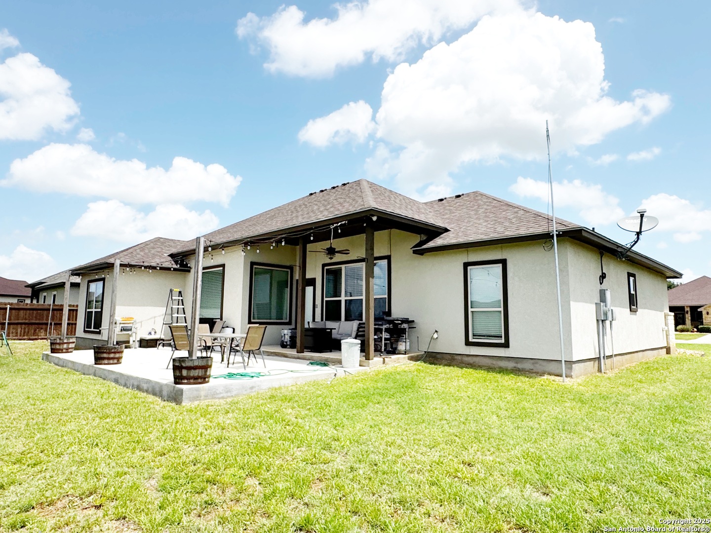 1683 Vista View
