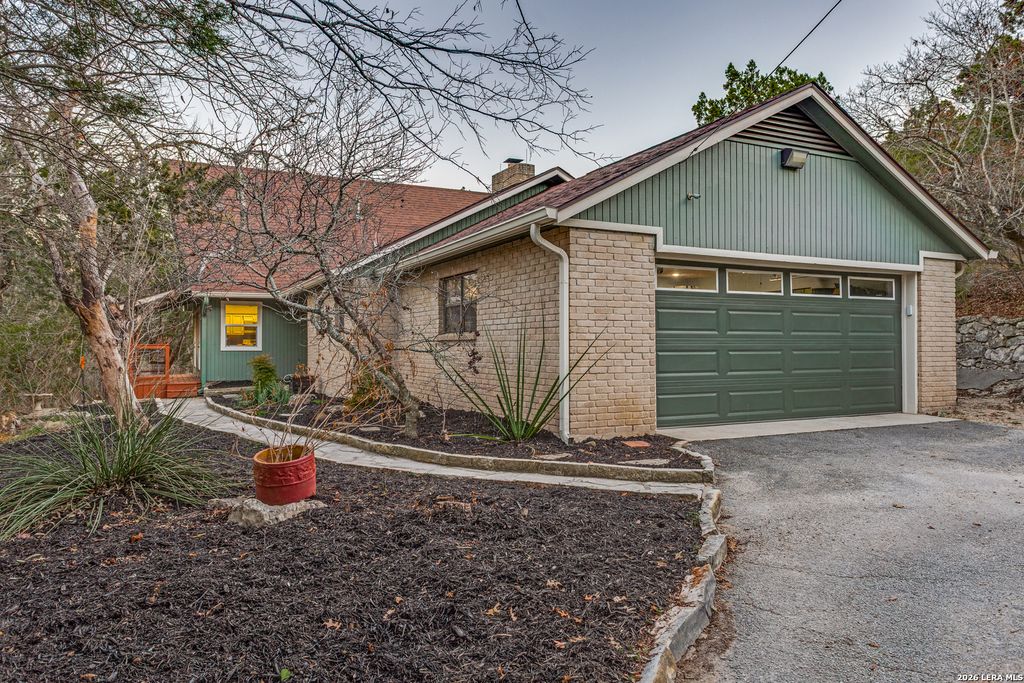 Photo of 24810 Broken Trail, San Antonio, TX 78255 (MLS # 1943903)