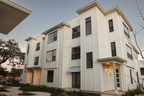 543 McMonigal Place BLDG. 2 San Antonio TX 78210