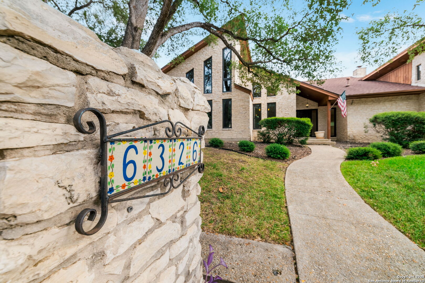 6326 Mallard Point