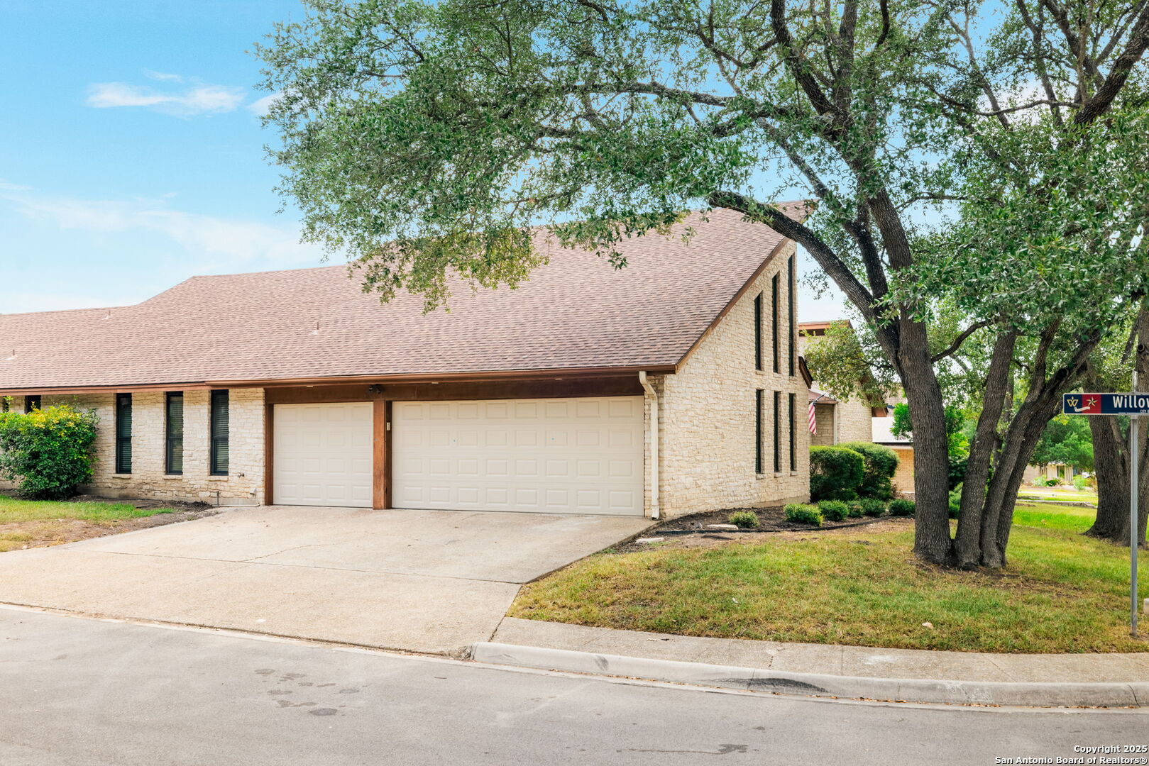 6326 Mallard Point
