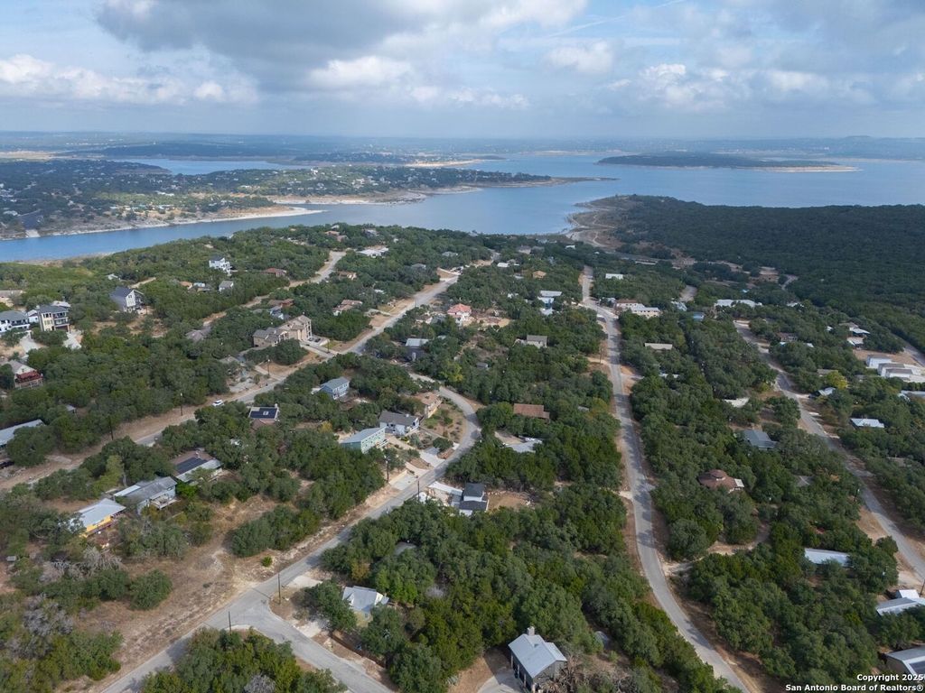 Photo of 354 Lake Forest, Canyon Lake, TX 78133 (MLS # 1918801)