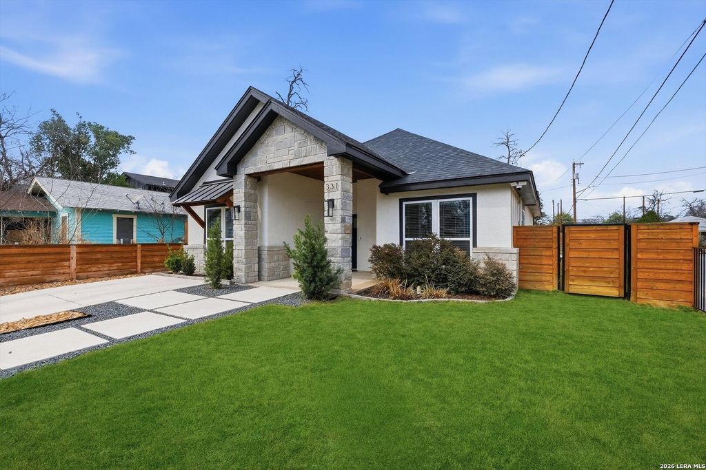 Photo of 331 E Lambert St, San Antonio, TX 78204 (MLS # 1947473)