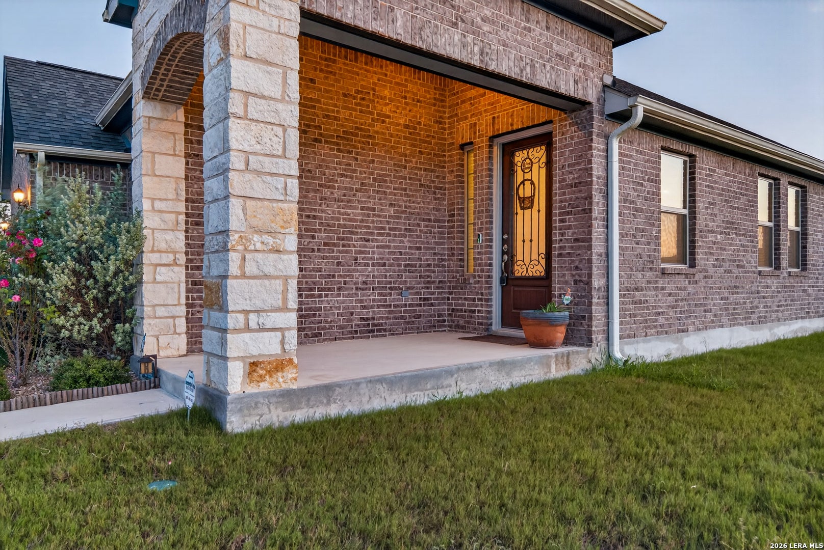 4919 Village Park