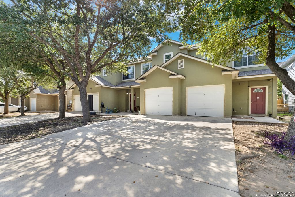 Photo of 7807 KINGSBURY WOOD 2 #2, San Antonio, TX 78240 (MLS # 1908561)
