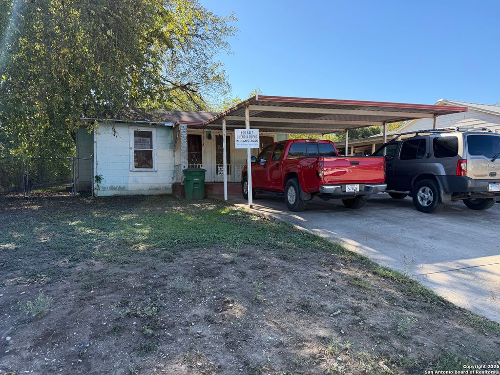 Photo of 606 Cottonwood, San Antonio, TX 78225 (MLS # 1933769)