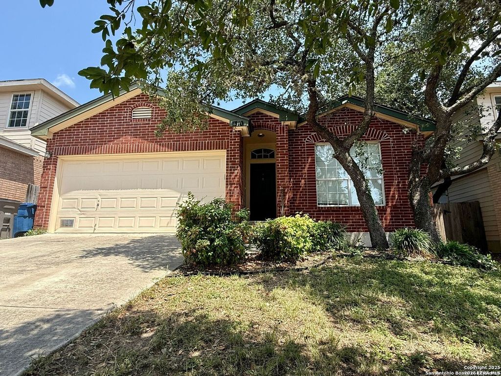 Photo of 1031 Bobcat Pass, San Antonio, TX 78251 (MLS # 2000517)