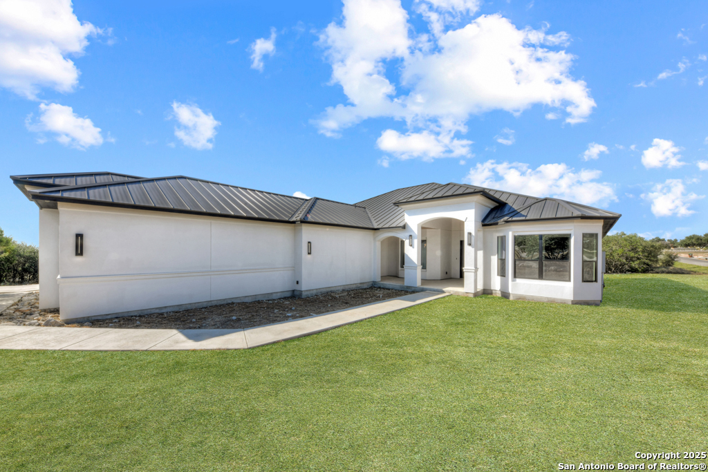 5833 Copper Valley