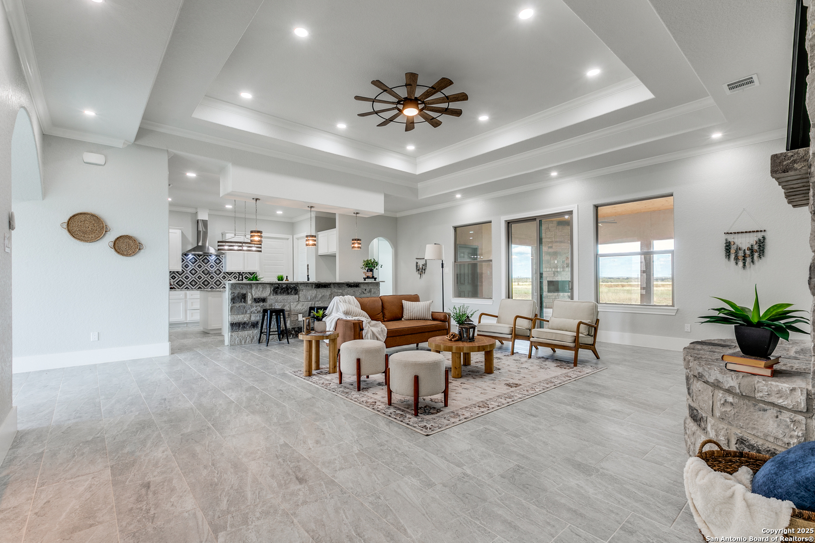 252 Venado Oaks