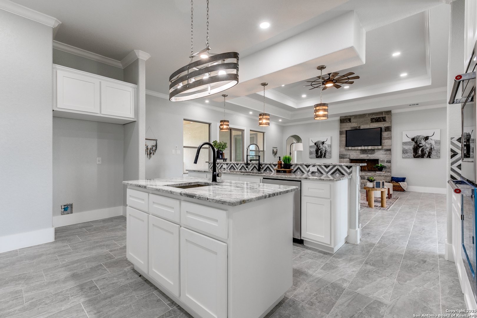 252 Venado Oaks