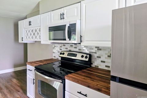 Property photo of 5907 Cliffmore Dr, San Antonio, TX 78250
