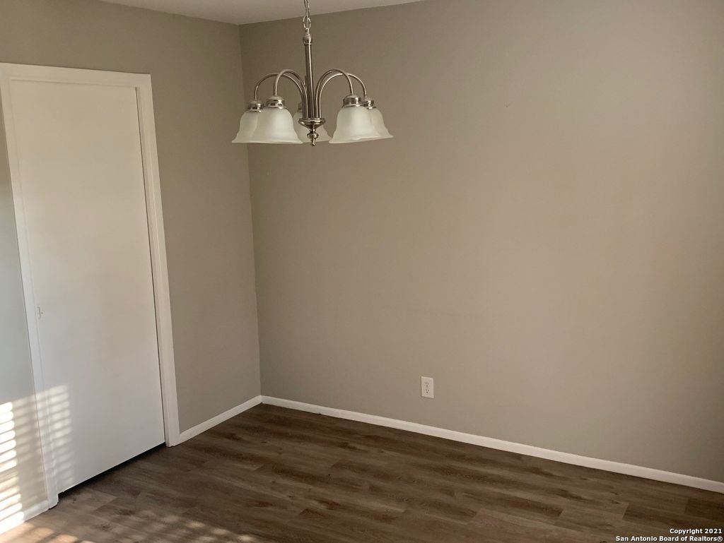 Photo of 8007 Shadow Forest, San Antonio, TX 78239 (MLS # 1915204)