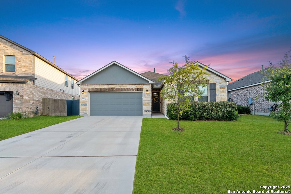 13914 Ashgrove