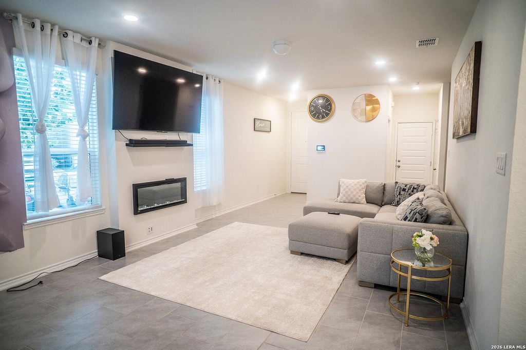 Photo of 14839 Vance Jackson UNIT 701, San Antonio, TX 78249 (MLS # 1938840)