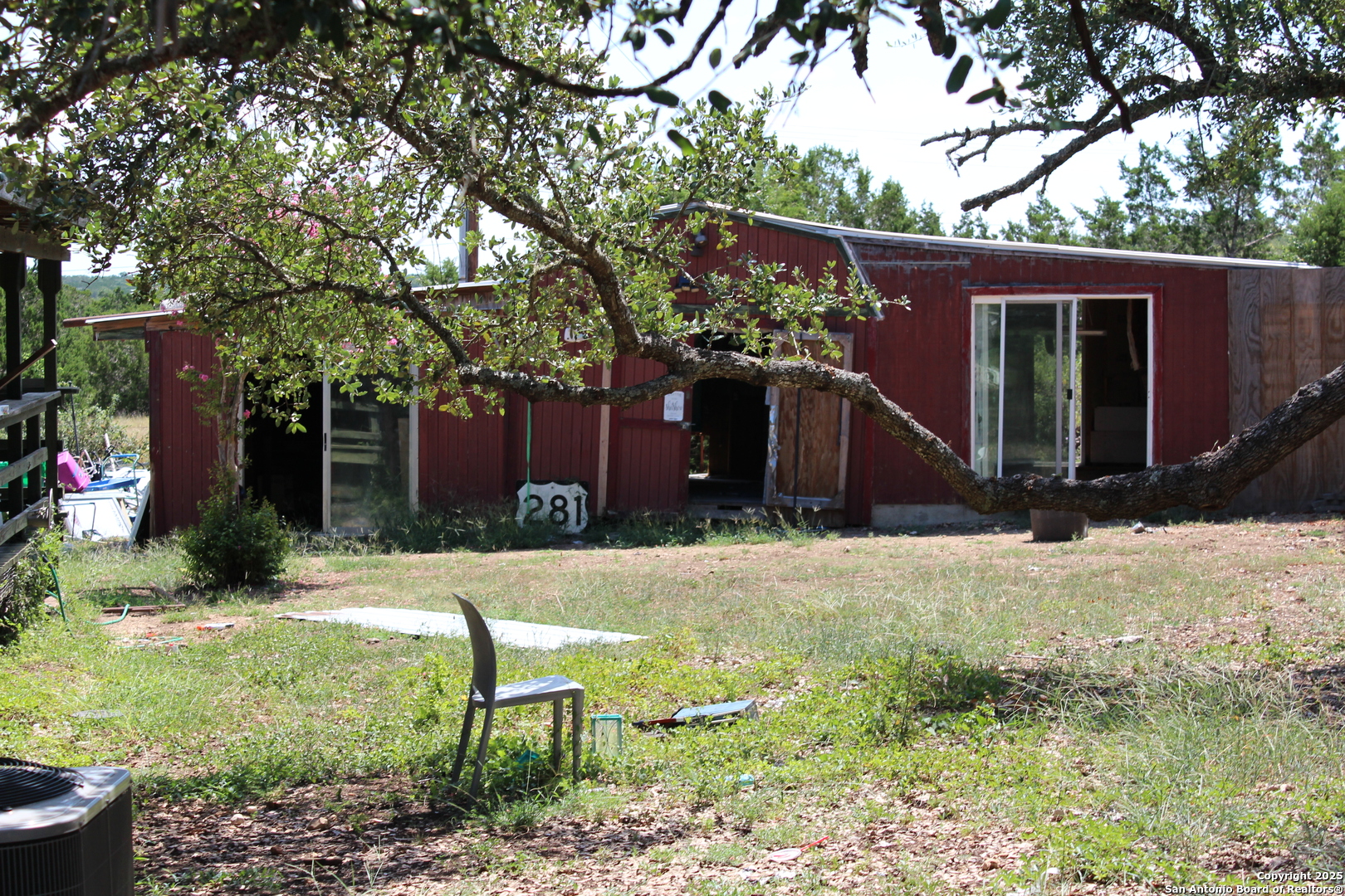 2601 FM 32