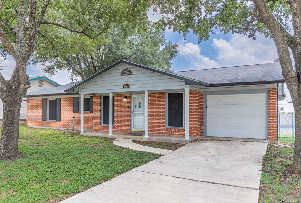 Photo of 4722 NEWCOME DR, San Antonio, TX 78229 (MLS # 2003488)