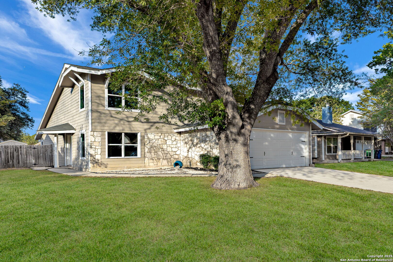 3235 Tavern Oaks