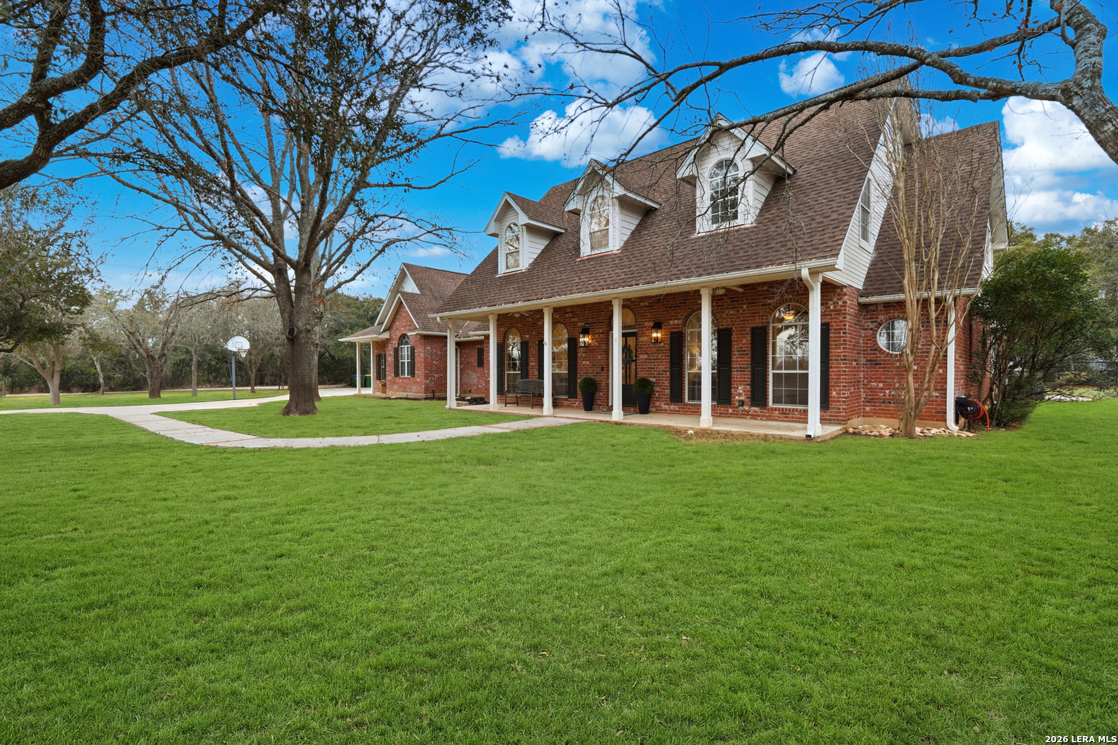 7380 Rolling Acres Trail