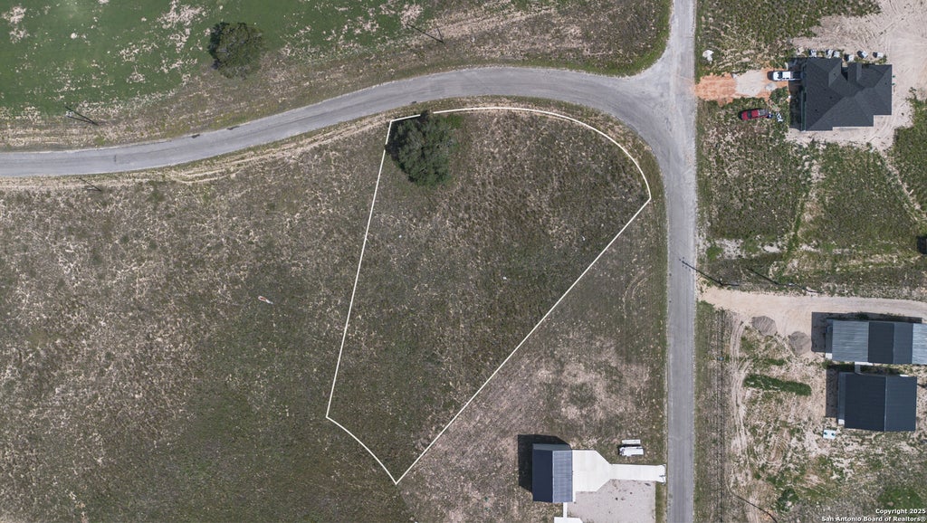 Photo of 788 Lake Valley, La Vernia, TX 78121 (MLS # 1878745)