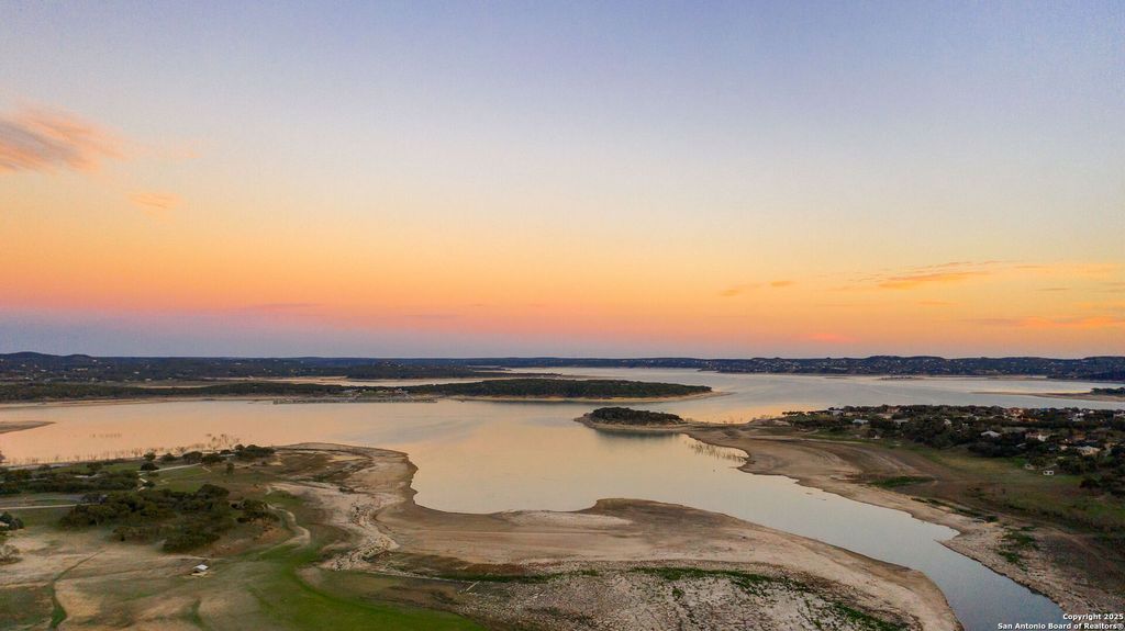 Photo of 539 Clay Ridge, Canyon Lake, TX 78133 (MLS # 1878002)