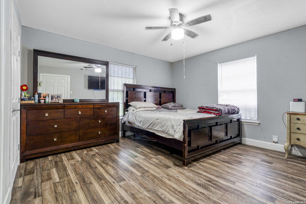 Photo of 210 TEDDER ST, San Antonio, TX 78211 (MLS # 1994441)