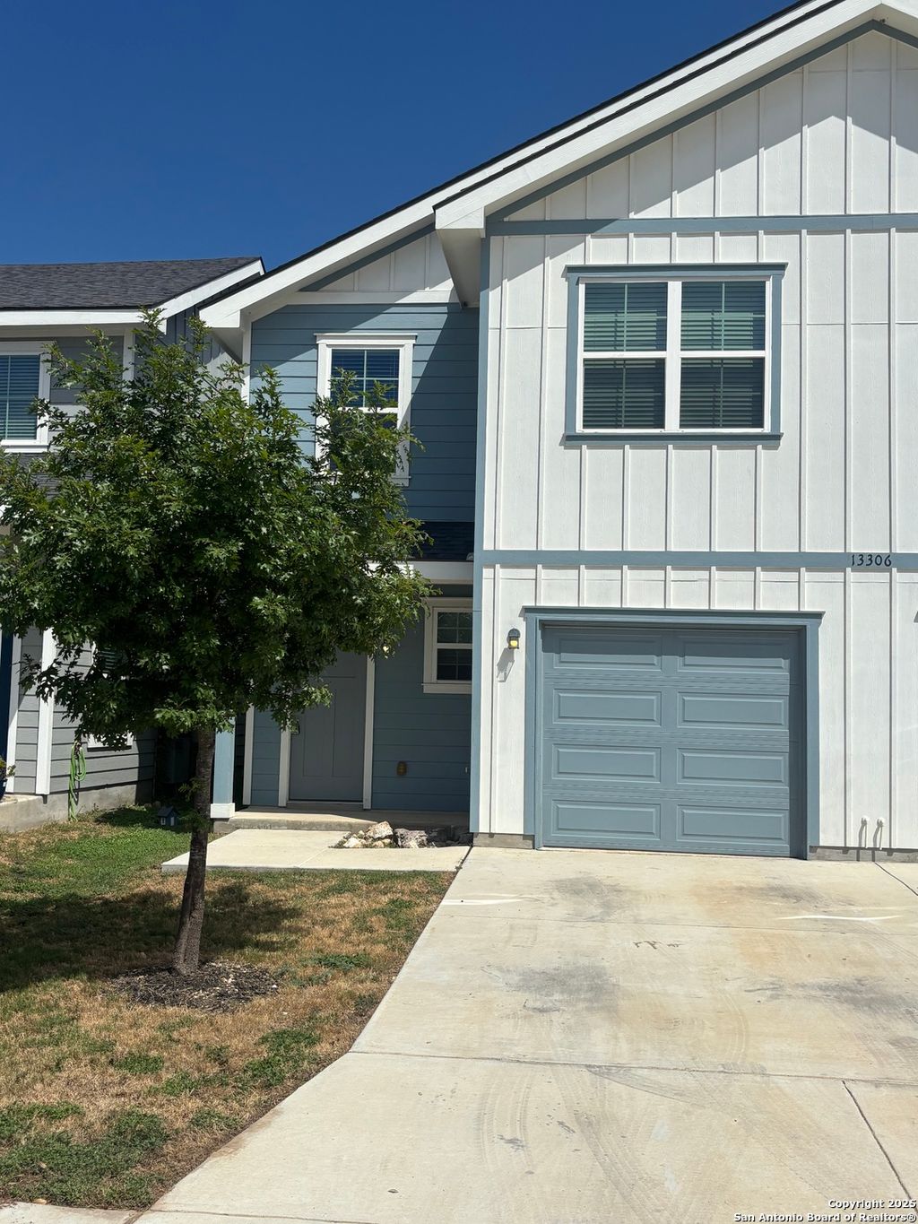 Photo of 13314 Stadium Cove 102 #102, San Antonio, TX 78249 (MLS # 1936747)
