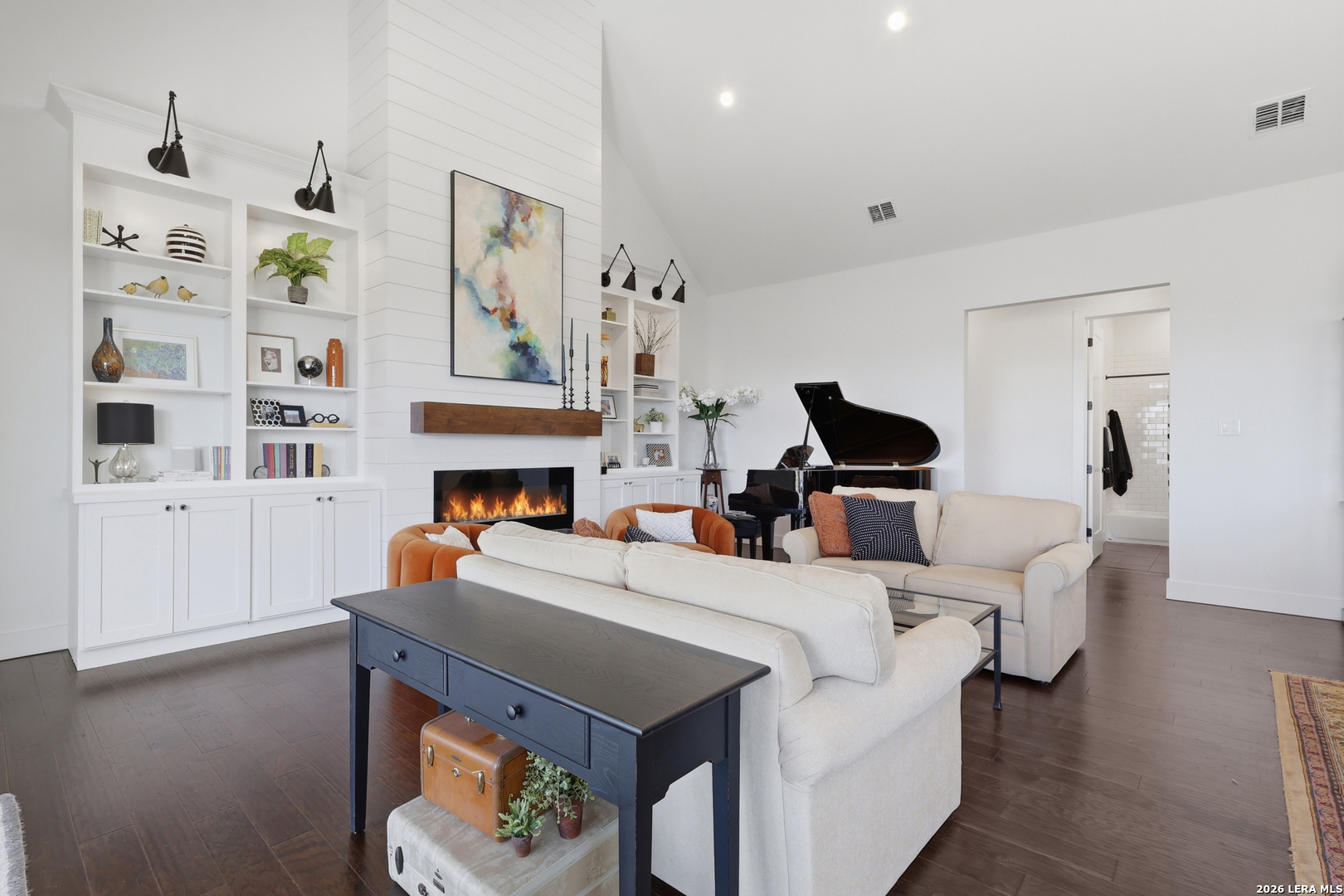 Search 23850 Castle Peak