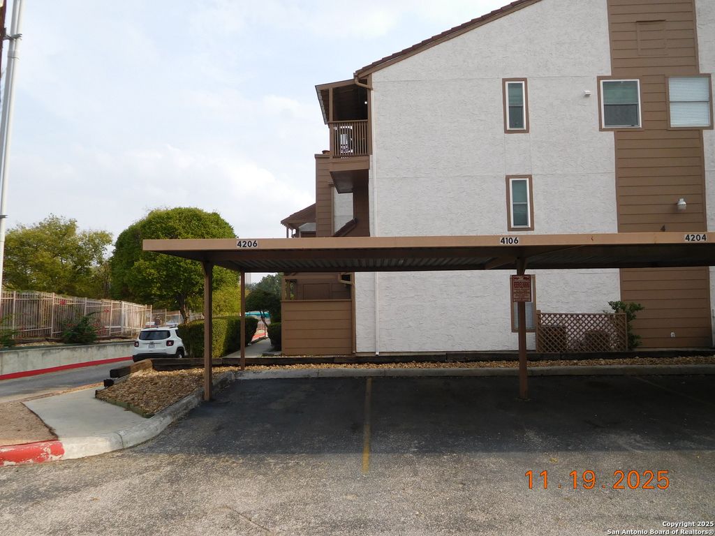 Photo of 4107 Medical 4206 #4206, San Antonio, TX 78229 (MLS # 1930222)