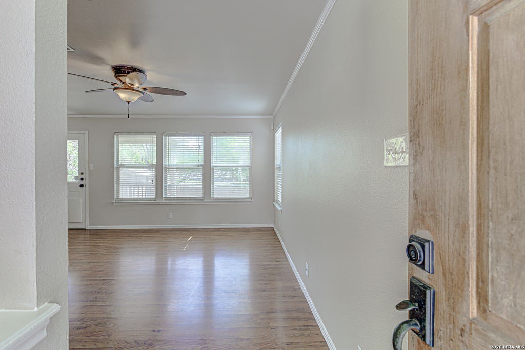 Photo of 22 Sunflower Run, San Antonio, TX 78240 (MLS # 2010364)